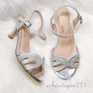 L LORRAINE girls' dress sandal